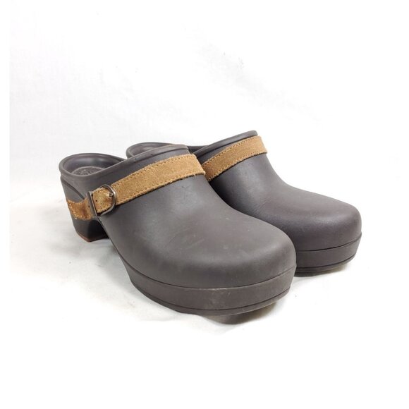 Crocs Womens Size 8 Brown Rubber & Suede Heeled Clogs With Adjustable Strap - Picture 2 of 6